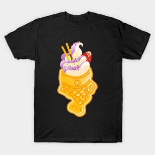 Taiyaki Ice Cream - Japanese Sweets - Kawaii Food T-Shirt